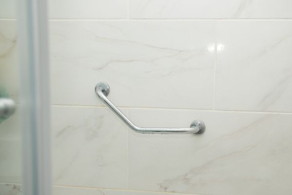 Cost of Toilet Grab Bar Installation in Los Gatos