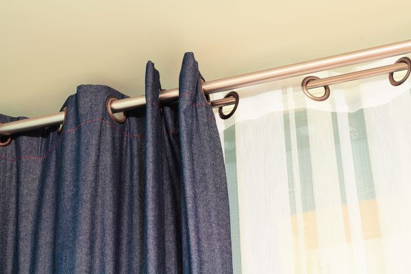 Cost of Curtain Rod Replacement in Los Gatos
