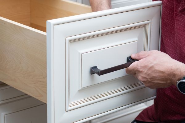 Cabinet Handle Installation in Los Gatos